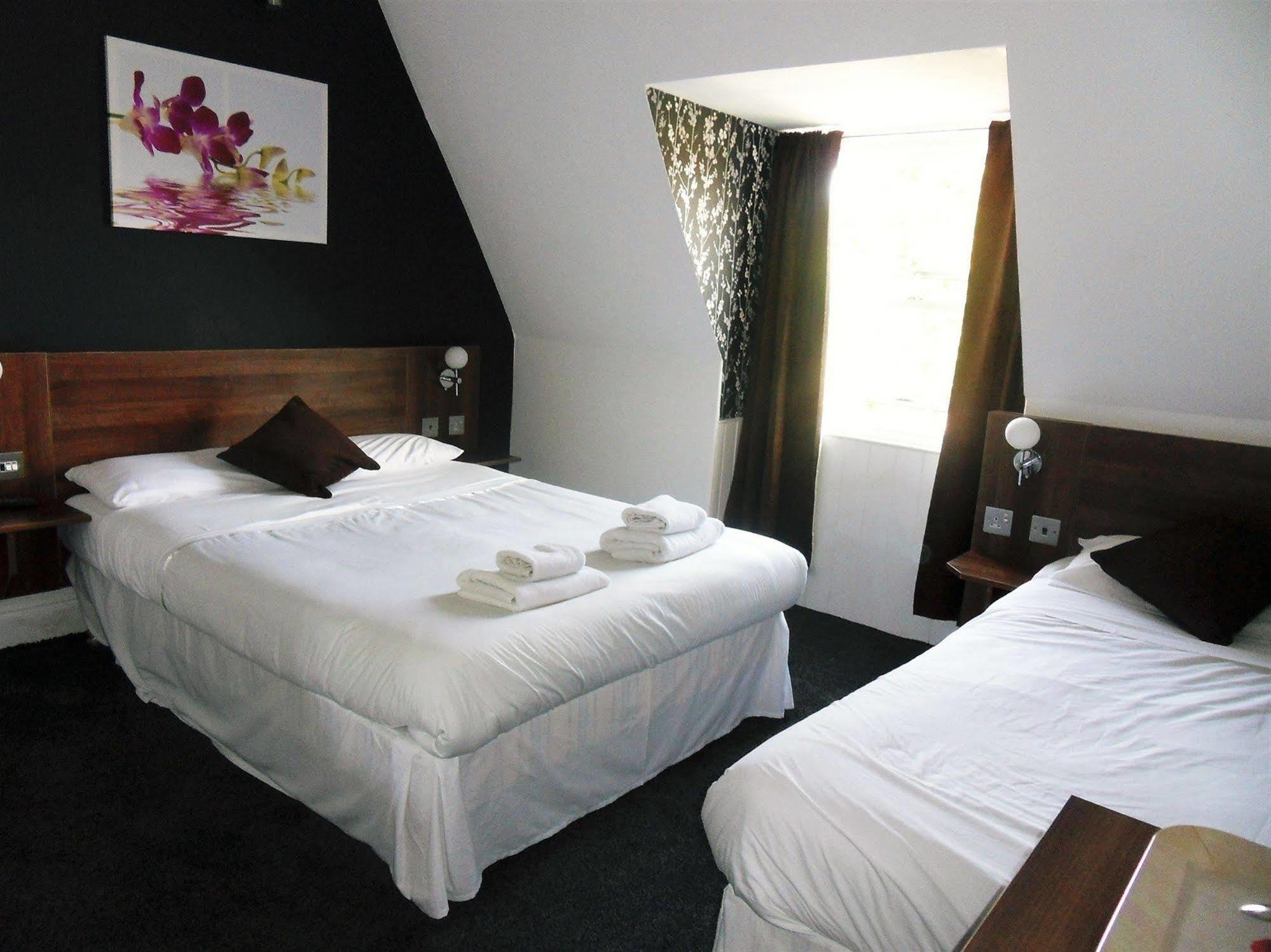 Cherry Blossom Guest House Whitby Eksteriør billede
